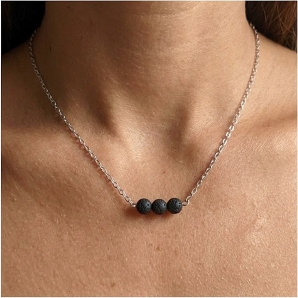 Vintage Designer Marilyn Schiff Signed Black Lava Bead Necklace 1980’s statement